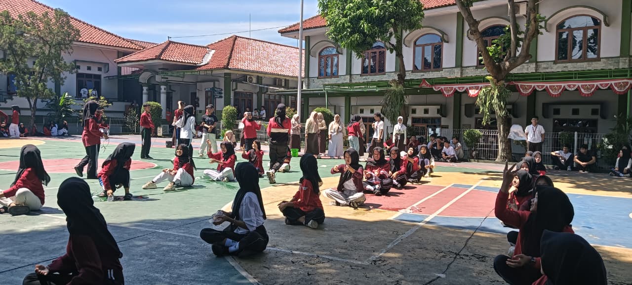 Penuh Semangat dan Tawa: Keseruan Lomba Agustusan SMA Islam Sudirman Ambarawa 2025